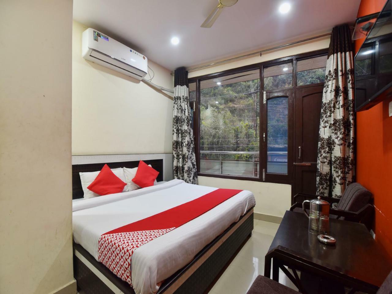Oyo 28027 Hotel Dhruv Mandi Zewnętrze zdjęcie