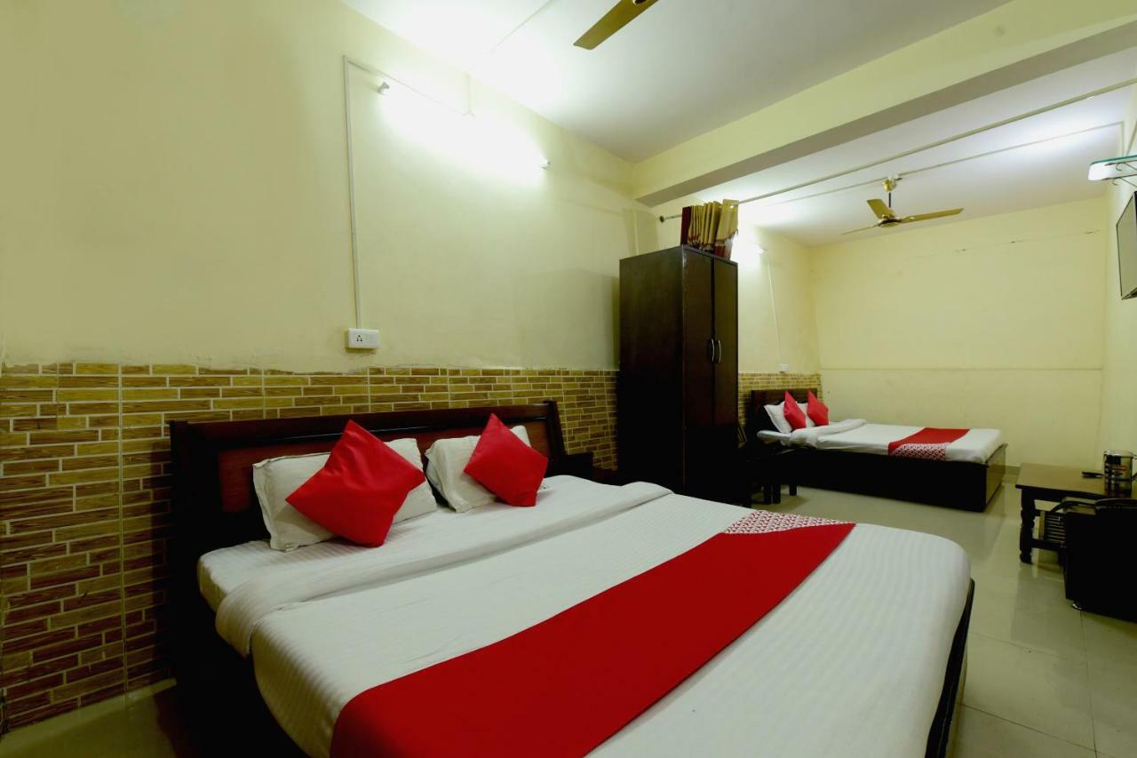 Oyo 28027 Hotel Dhruv Mandi Zewnętrze zdjęcie